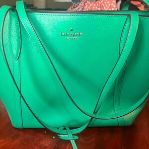 Kate Spade Tote. EUC.